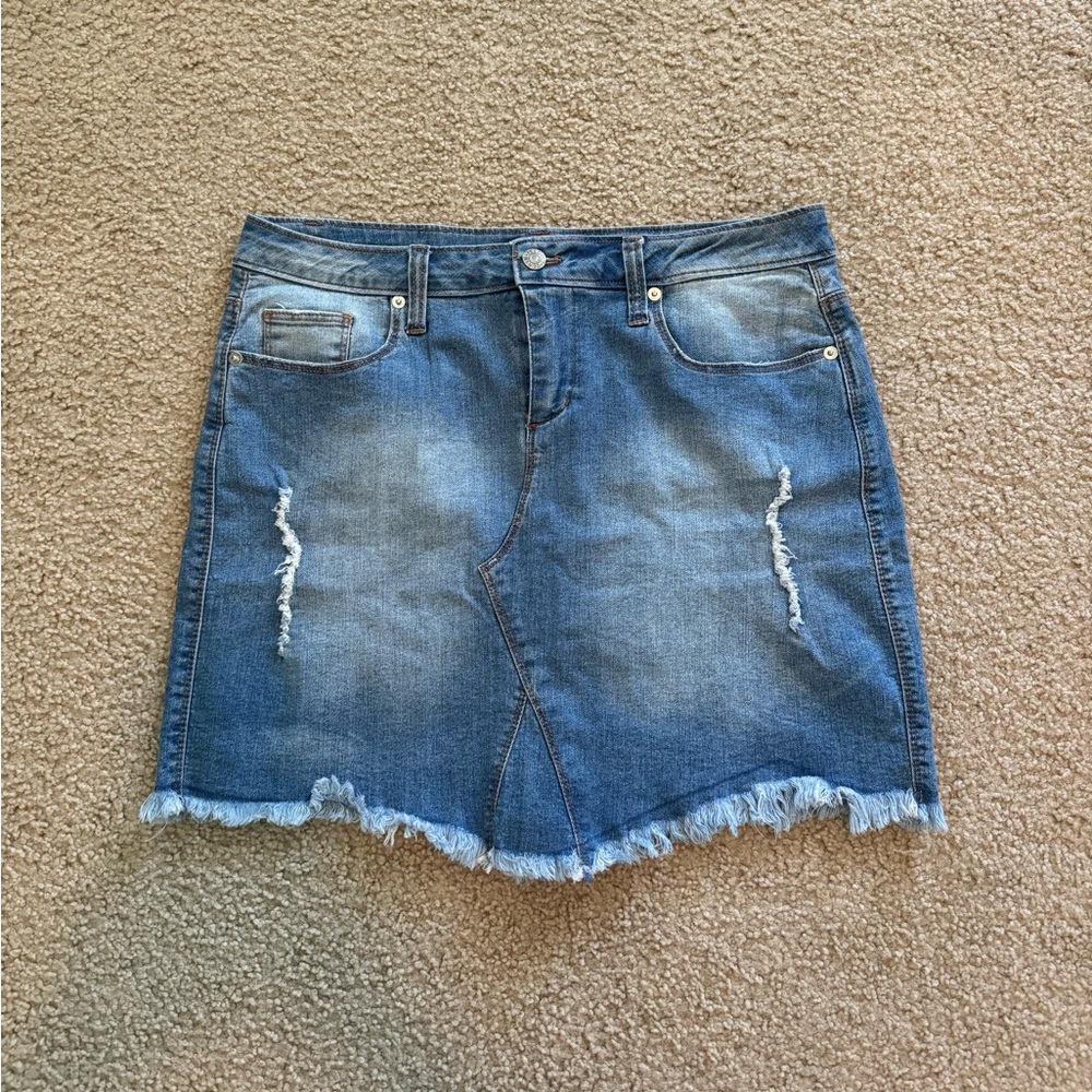 Love Tree Denim Mini Skirt | Size L | (WORN)